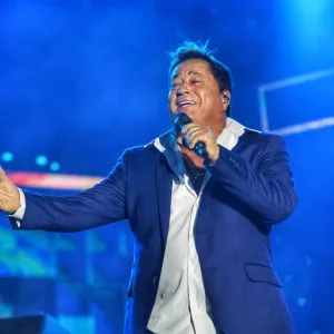 Juciê, Fábio Carneirinho, Danniel Vieira, Thiago Aquino, João Gomes, Simone Mendes, Xand Avião, Léo Santana e Mastruz com Leite se apresentam no palco montado no Parque de Exposições