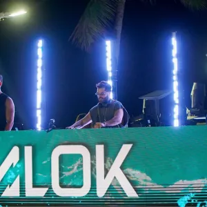 Programação do domingo (15) reuniu grandes nomes e manteve o ritmo da folia nos circuitos oficiais e bairros