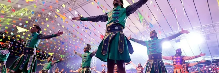 Mais de 50 grupos de todo o estado disputam o título de melhor quadrilha em competição que valoriza o São João baiano