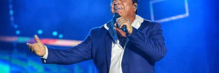 Juciê, Fábio Carneirinho, Danniel Vieira, Thiago Aquino, João Gomes, Simone Mendes, Xand Avião, Léo Santana e Mastruz com Leite se apresentam no palco montado no Parque de Exposições