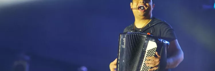 Shows de Larissa Marques, Berguinho, Dorgival Dantas, Zé Vaqueiro, Jú Marques, Silvanno Salles, Kiko Chicabana, Parangolé e Pablo movimentam o espaço, que tem entrada gratuita