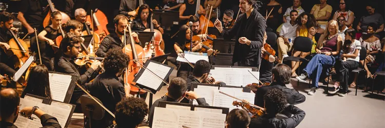 OSBA apresenta Viagens Sinfônicas com obras de Shostakovich 