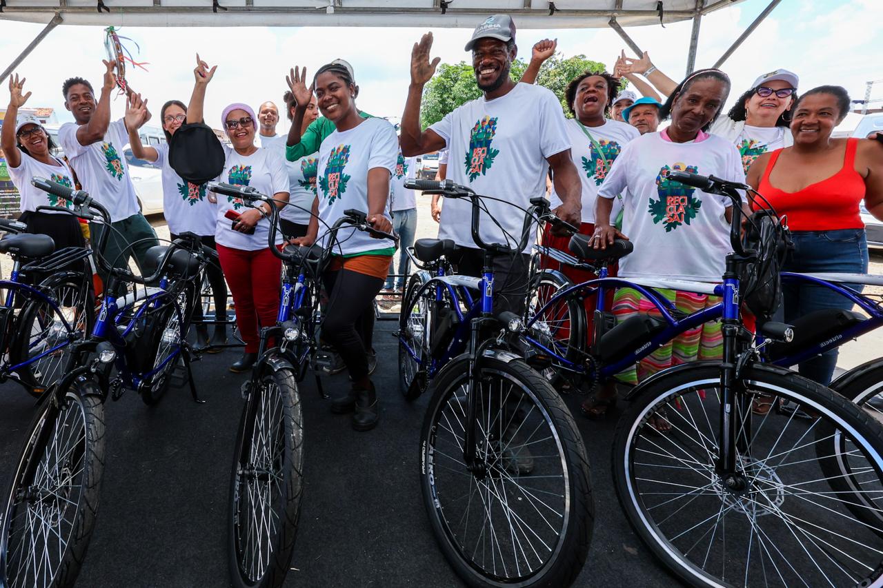 entrega equipamentos saj