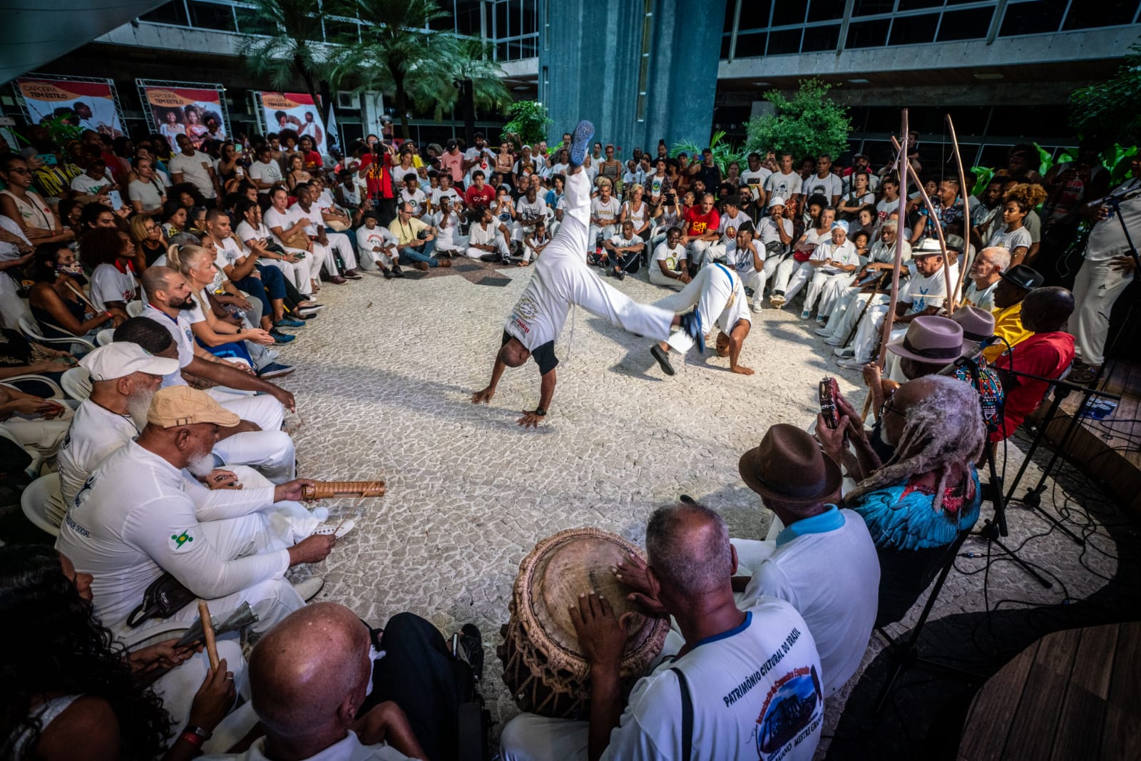 capoeira em movimento