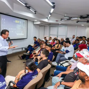 Ministro realiza evento na Setre