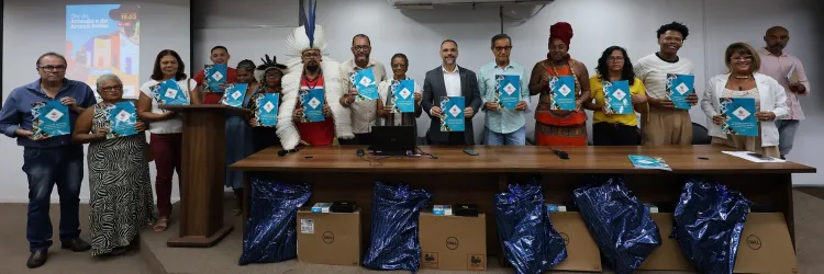 dia do artesão e artesã