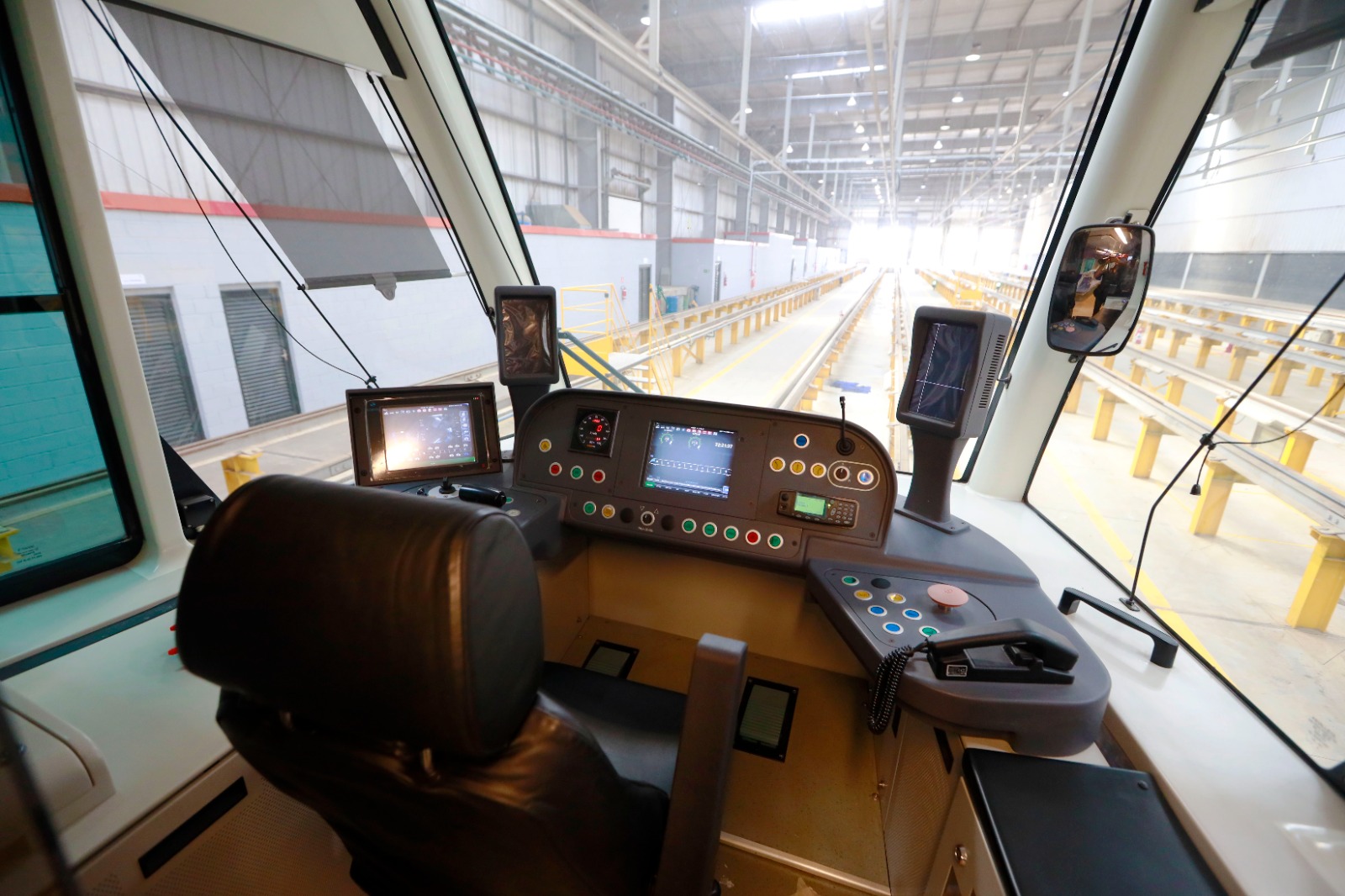 VLT abre caminho para capacitação de mulheres condutoras