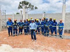 Mulheres na obra do VLT: primeira mestre de obras do Trecho 2 se destaca pela trajetória de crescimento na construção civil