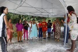 Comunidades do entorno das obras do VLT participam de ação especial em homenagem ao Dia das Mães