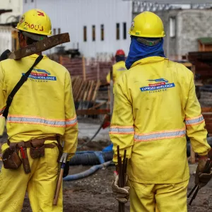 Obras do VLT de Salvador avançam dentro do cronograma e atingem marcos importantes