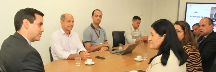 Governo e CCR Metrô debatem alternativas para combater furtos de cabos