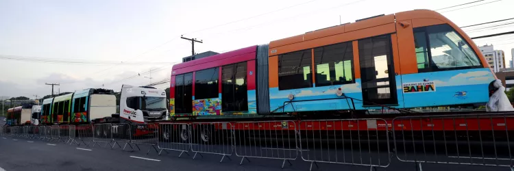 Trem do VLT chega em Salvador