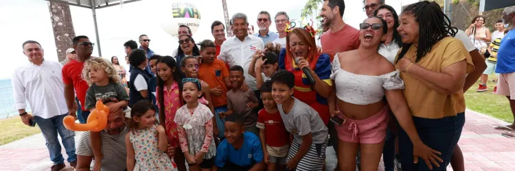 Governo da Bahia leva programação especial de Dia das Crianças para o VLT no Subúrbio