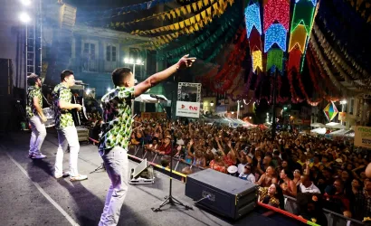 São João da Bahia 2026 bate novo recorde, com 2 milhões de turistas e receita de R$ 2,5 bilhões
