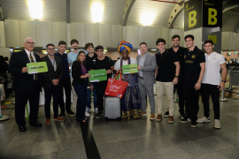 Na Bahia, TAP celebra marca histórica de 2 milhões de passageiros em voos entre Brasil e Portugal Foto Ascom SeturBA.png