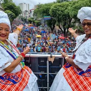 Samba, náutica e ciência atraem visitantes à Bahia   