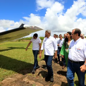 Pausa na folia: Governador autoriza projetos para impulsionar o turismo na Ilha de Tinharé, em Cairu