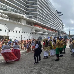 Cruzeiros trouxeram quase 300 mil turistas para a Bahia