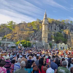 Romaria de Bom Jesus da Lapa mostra força do turismo religioso da Bahia
