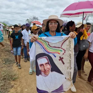 Peregrinação em devoção à Santa Dulce movimenta ecoturismo religioso na Chapada Diamantina