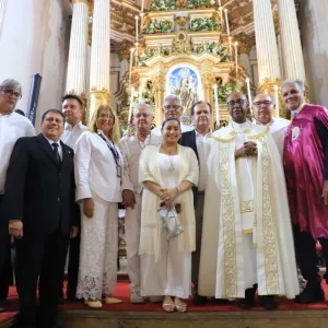 Festa do Senhor do Bonfim homenageia Setur-BA, pelas ações em prol do turismo religioso católico na Bahia 