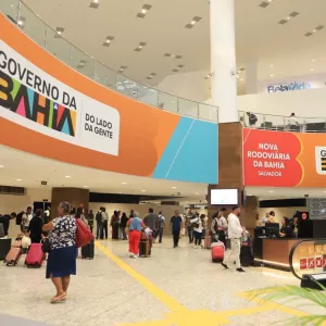 Turistas nacionais e estrangeiros aprovam nova Rodoviária da Bahia 