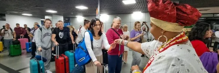Bahia lidera atração de turistas estrangeiros, acima da média nacional