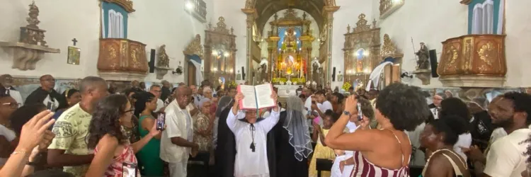 Religiosidade e náutica atraem turistas à Bahia