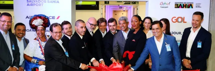 Recepção de 350 passageiros marca início dos voos diretos entre Salvador e Paris