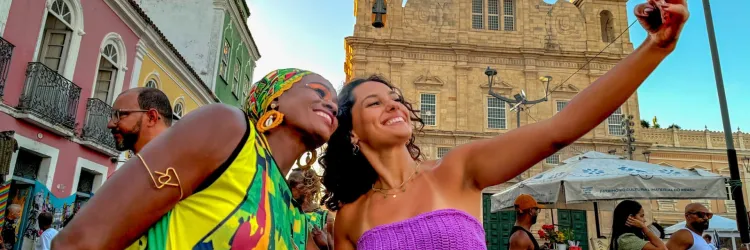 Crescimento em viagens internacionais sinaliza Carnaval da Bahia com recorde de visitantes estrangeiros