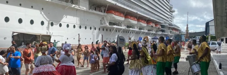 Cruzeiros trouxeram quase 300 mil turistas para a Bahia