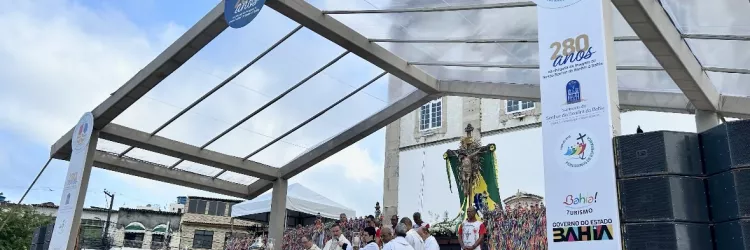 Jubileu do Senhor Bonfim e Festival de Acarajé reúnem baianos e turistas em Salvador