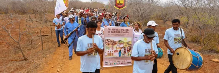 Romaria de Canudos se destaca entre os atrativos turísticos dos Caminhos do Sertão