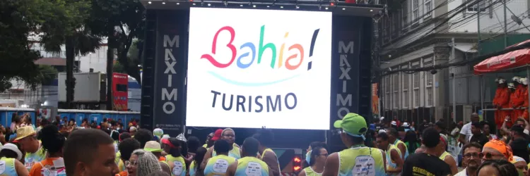 Bloco “Me Deixe à Vontade” promove inclusão e acessibilidade no Carnaval de Salvador com apoio do Governo da Bahia