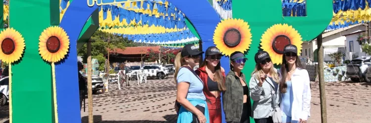 Turistas lotam meios de hospedagem no São João de Mucugê